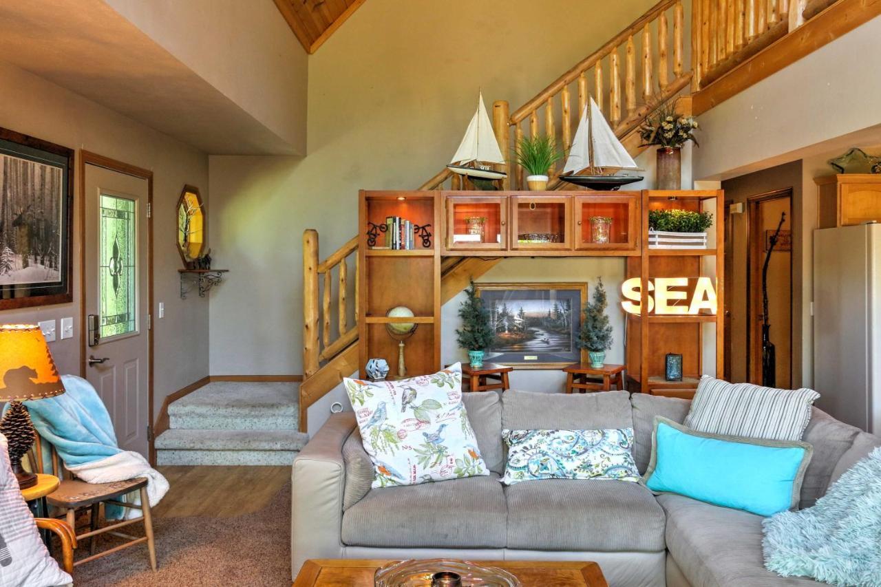 Roomy House On 2 Acres - 2 Mi To Egg Harbor Beach! Kültér fotó